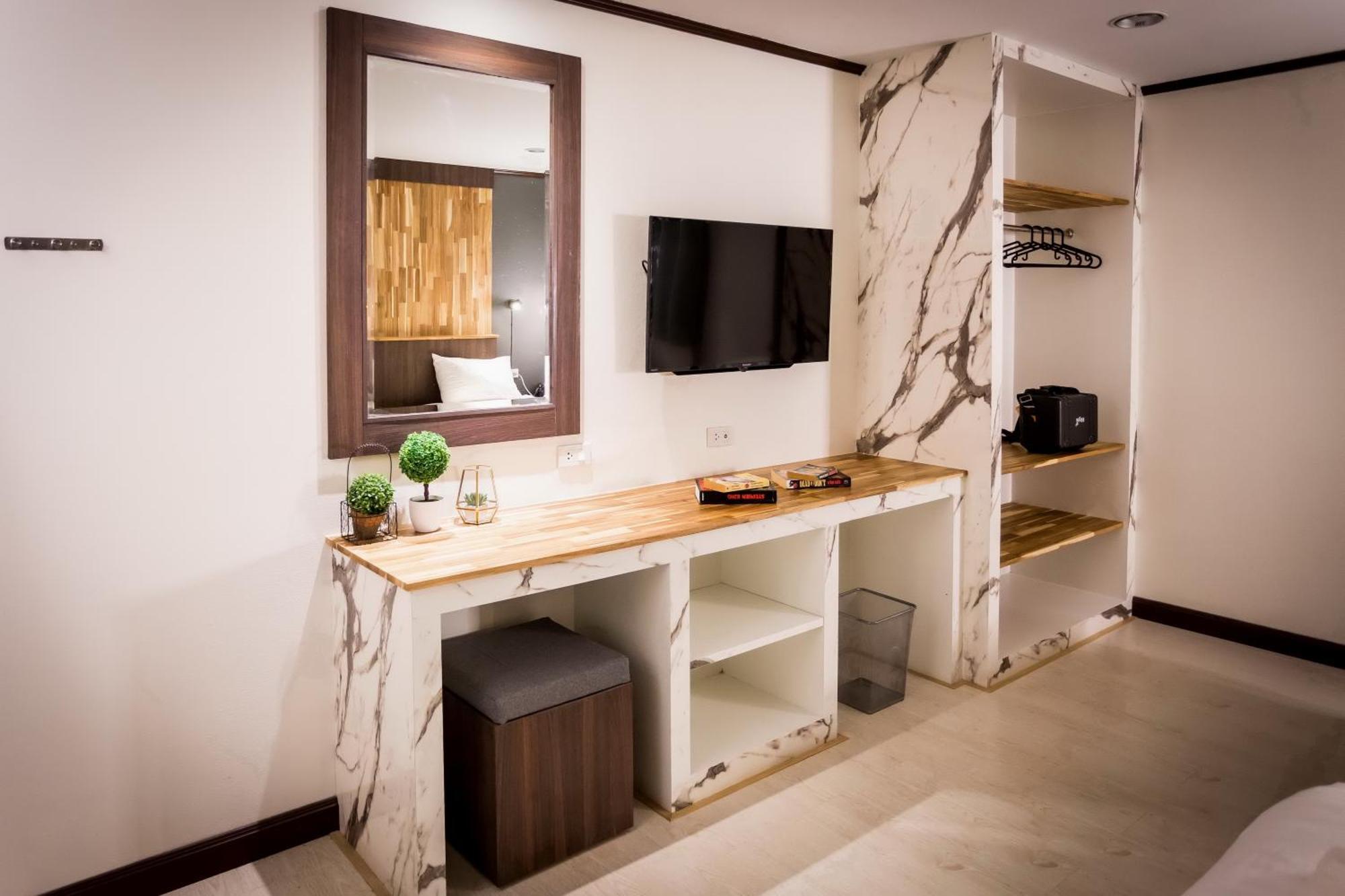 Phimai Paradise Boutique Hotel Nakhonratchasima Exteriör bild