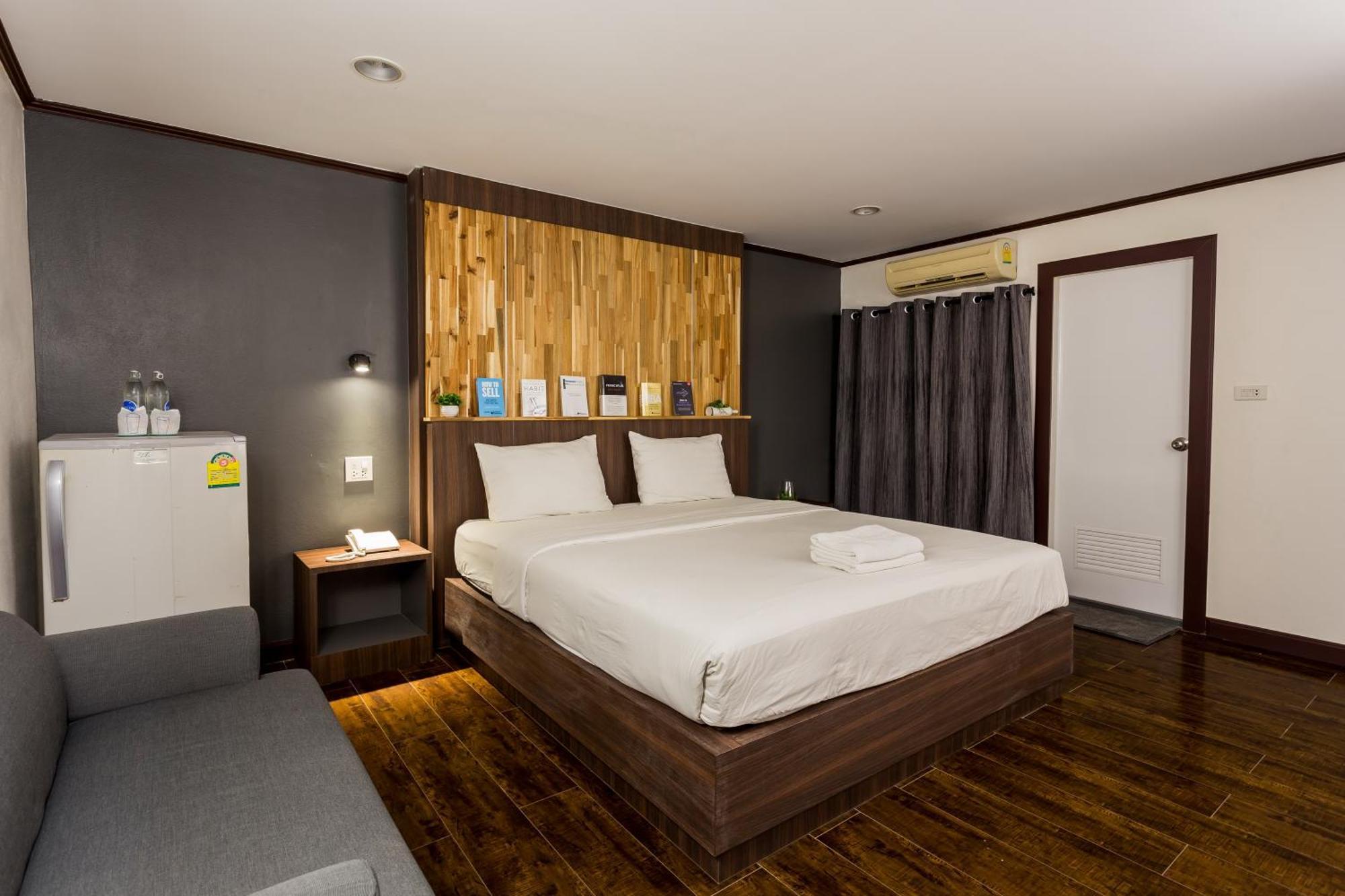 Phimai Paradise Boutique Hotel Nakhonratchasima Exteriör bild