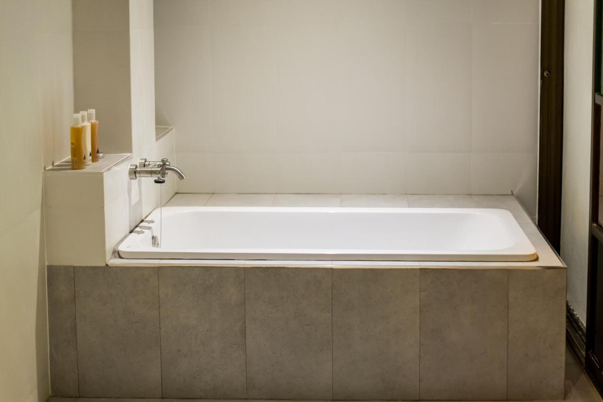 Phimai Paradise Boutique Hotel Nakhonratchasima Exteriör bild